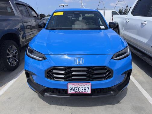Boost Blue Pearl 2026 Honda HR-V Sport
