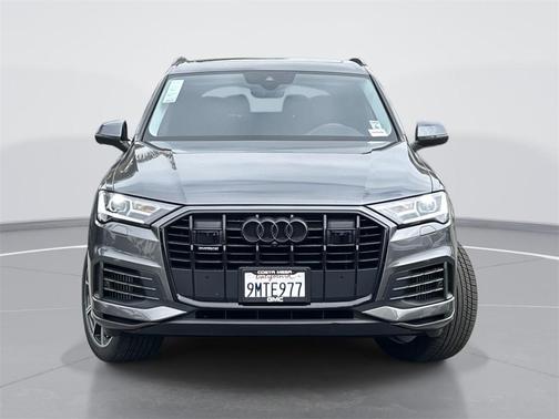 2021 Audi Q7 55 Premium Plus