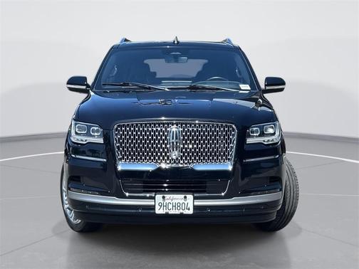 2023 Lincoln Navigator L Reserve