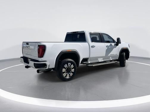2026 GMC Sierra 3500 Denali