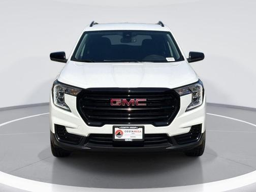 Summit White 2023 GMC Terrain SLE