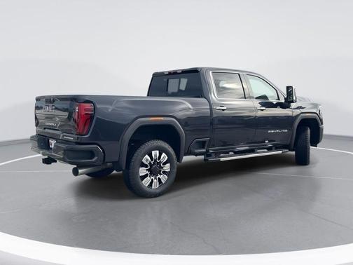 2026 GMC Sierra 3500 Denali