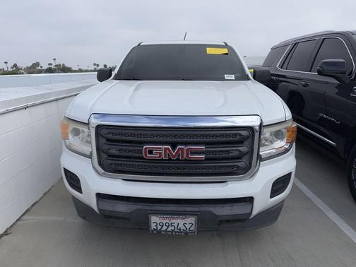Summit White 2019 GMC Canyon Base