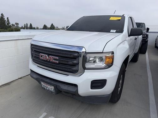 Summit White 2019 GMC Canyon Base