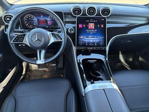 2024 Mercedes-Benz GLC 300 Base