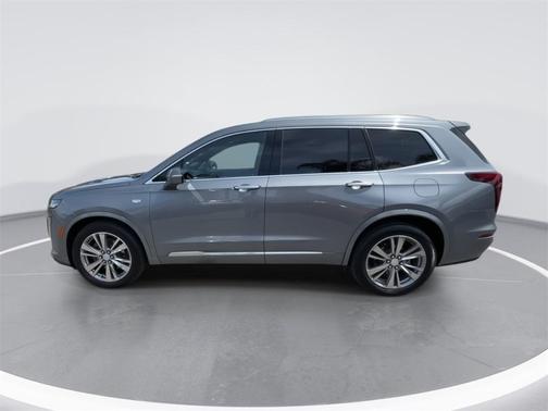 2022 Cadillac XT6 Premium Luxury FWD