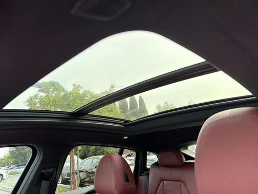 2021 BMW X4 xDrive30i