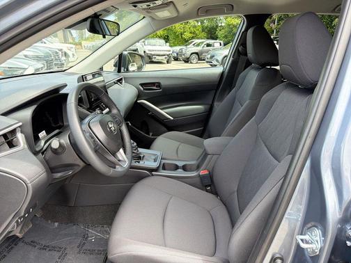 CELESTITE 2026 Toyota Corolla Cross LE