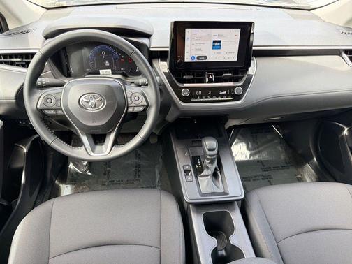 CELESTITE 2026 Toyota Corolla Cross LE