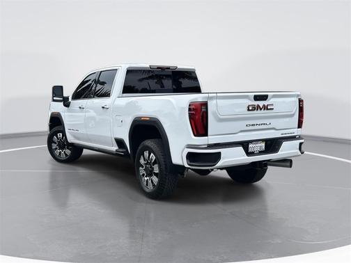 2024 GMC Sierra 2500 Denali