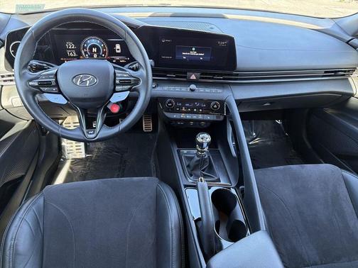 2022 Hyundai ELANTRA N Base