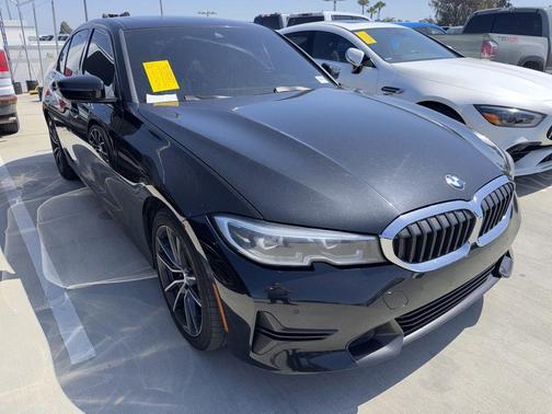 Black Sapphire Metallic 2021 BMW 330 i