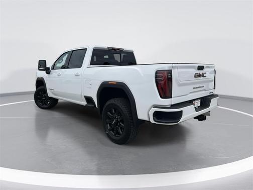 2026 GMC Sierra 2500 AT4