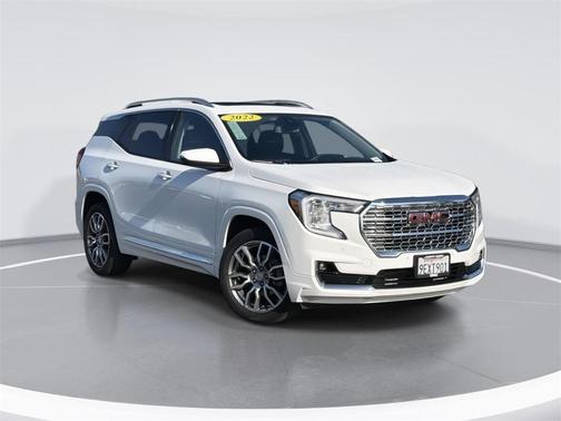2022 GMC Terrain Denali