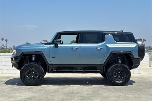 2024 GMC HUMMER EV SUV 3X