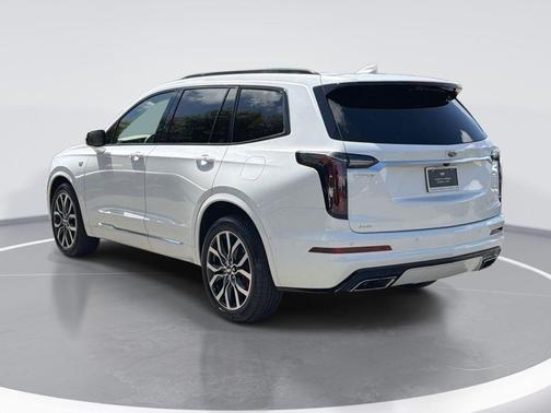 Crystal White 2024 Cadillac XT6 Sport AWD