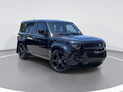 2024 Land Rover Defender P525 V8