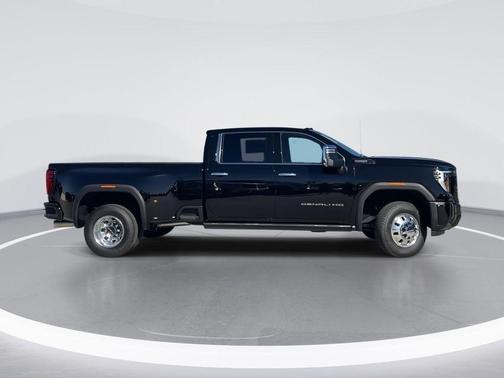 2026 GMC Sierra 3500 Denali Ultimate