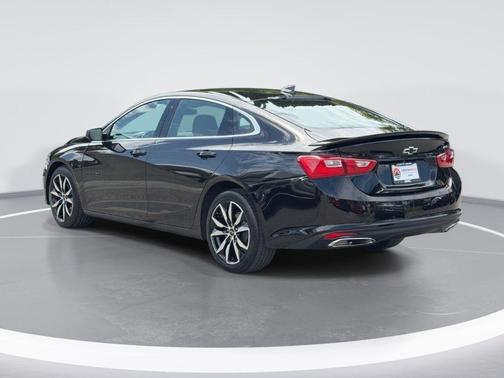 Mosaic Black Metallic 2025 Chevrolet Malibu RS