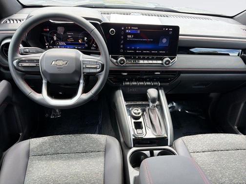 Sterling Gray Metallic 2025 Chevrolet Colorado Z71
