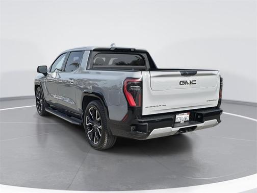 2025 GMC Sierra EV Denali