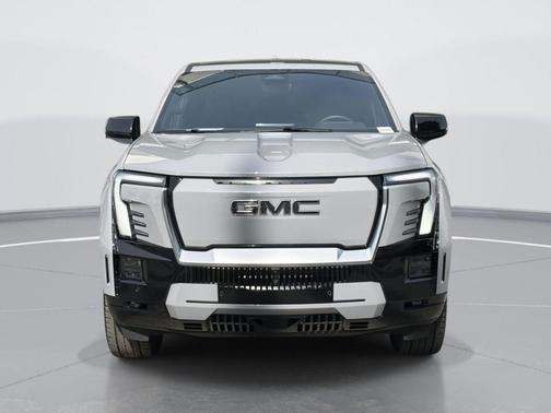 2025 GMC Sierra EV Denali
