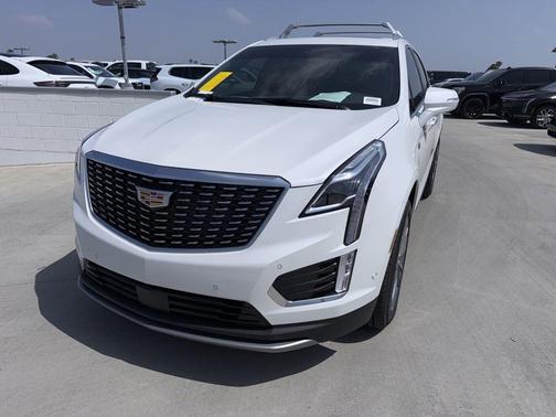 Crystal White 2025 Cadillac XT5 Premium Luxury