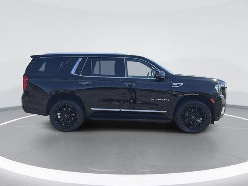 Onyx Black 2023 GMC Yukon SLT