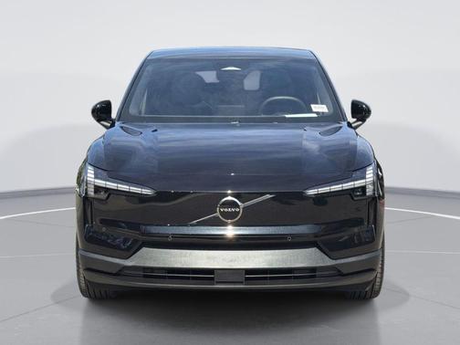 Onyx Black Metallic 2025 Volvo EX30 Twin Motor Plus