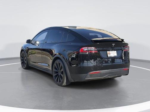 2022 Tesla Model X Plaid