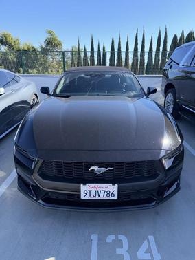 2025 Ford Mustang EcoBoost