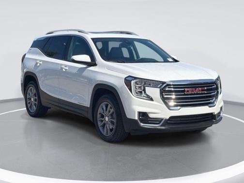 Summit White 2022 GMC Terrain SLT