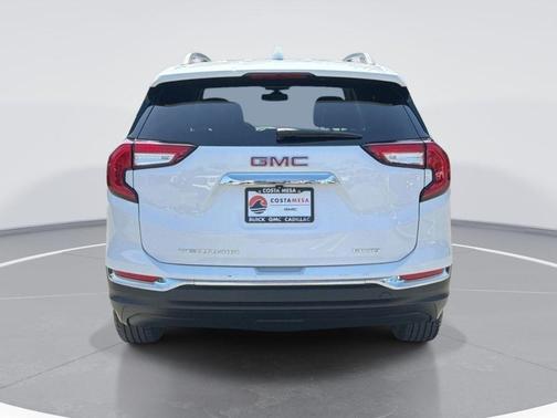 Summit White 2022 GMC Terrain SLT