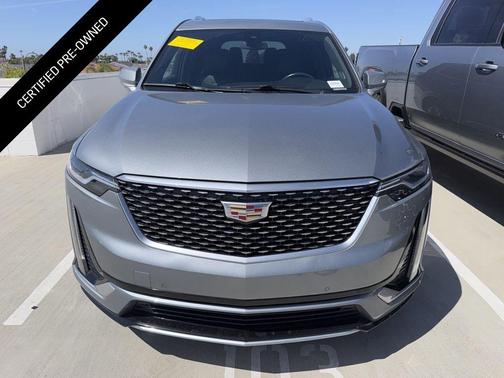 Silver Metallic 2023 Cadillac XT6 Premium Luxury FWD