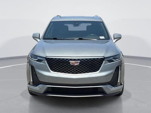 Silver Metallic 2023 Cadillac XT6 Premium Luxury FWD