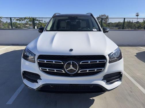 2022 Mercedes-Benz GLS 450 4MATIC