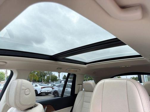 MANUFAKTUR Diamond White Bright 2022 Mercedes-Benz GLS 450 4MATIC