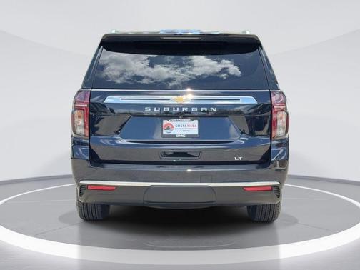 Midnight Blue Metallic 2023 Chevrolet Suburban LT
