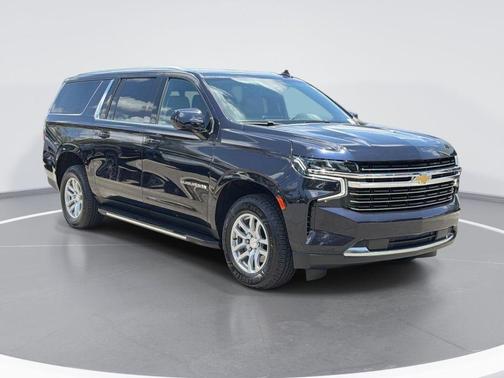 Midnight Blue Metallic 2023 Chevrolet Suburban LT