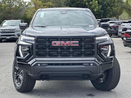 2025 GMC Canyon Elevation