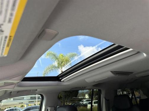 2016 Cadillac Escalade ESV Premium