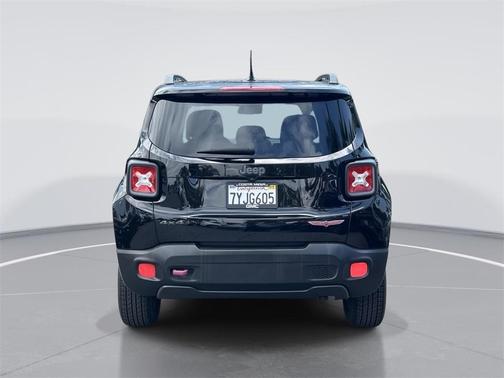 2017 Jeep Renegade Trailhawk