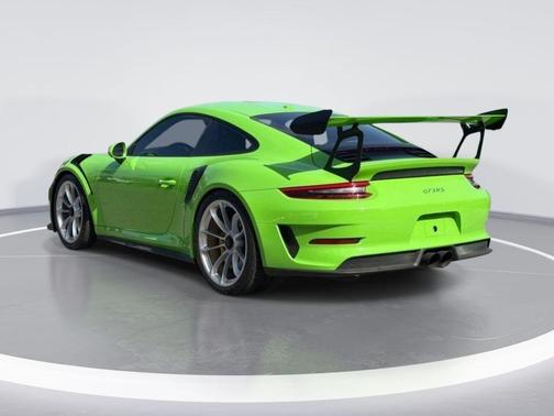 Lizard Green 2019 Porsche 911 GT3 RS