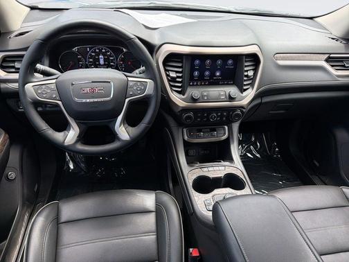 Sterling 2023 GMC Acadia Denali