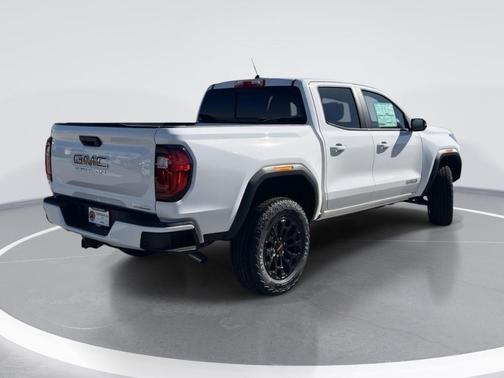 Summit White 2026 GMC Canyon Elevation
