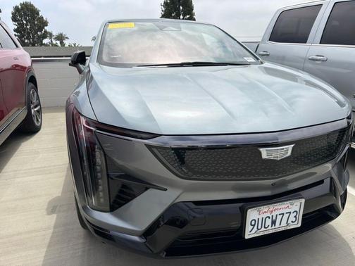 Silver Metallic 2025 Cadillac OPTIQ Sport