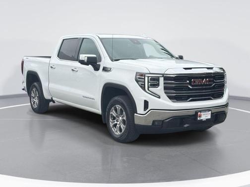 Summit White 2025 GMC Sierra 1500 SLT