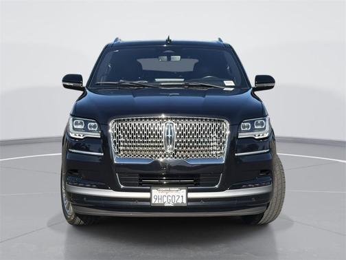 2023 Lincoln Navigator L Reserve