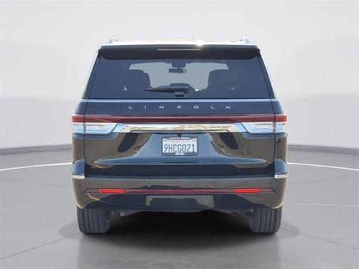 2023 Lincoln Navigator L Reserve