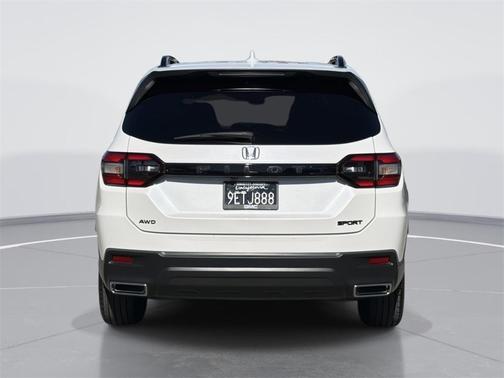 2023 Honda Pilot Sport